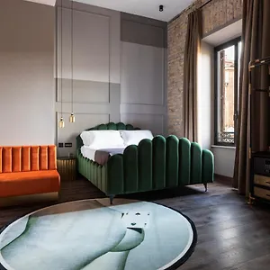 https://arenula.it-romehotels.com